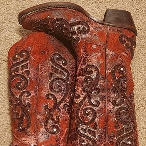 Embroidered Western Boots - Red PLEASE READ.